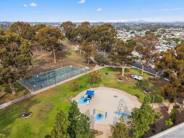 703 40th St, San Diego, CA 92102