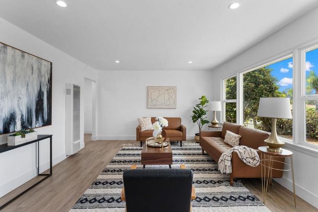 703 40th St, San Diego, CA 92102