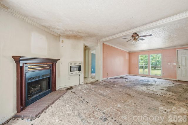 5793 Piedmont Road, Morganton, NC 28655