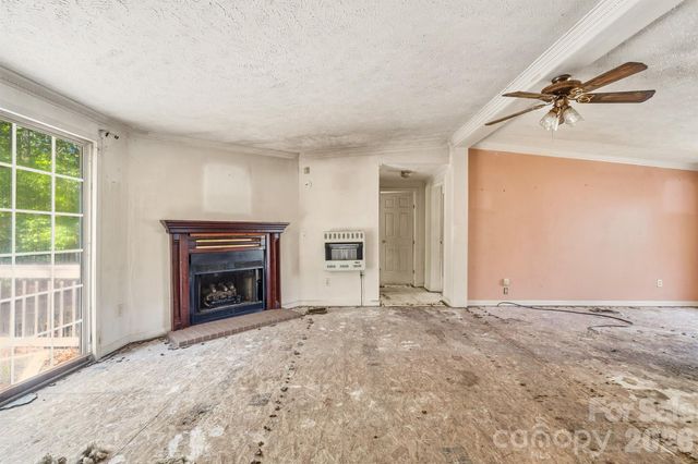5793 Piedmont Road, Morganton, NC 28655