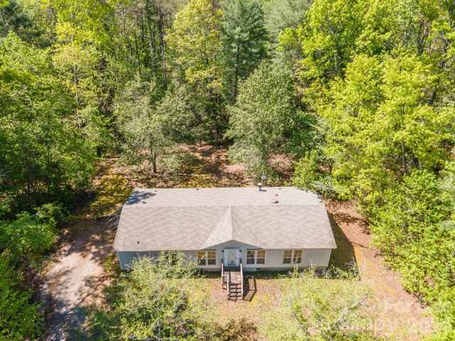 5793 Piedmont Road, Morganton, NC 28655