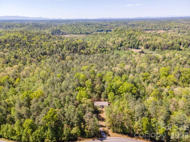 5793 Piedmont Road, Morganton, NC 28655