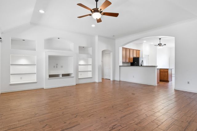 10509 Cascade Drive, Denton, TX 76207