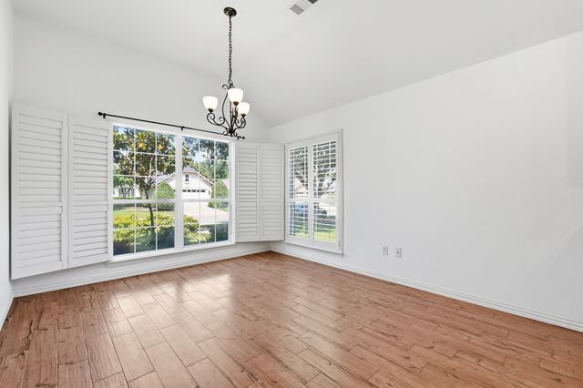 10509 Cascade Drive, Denton, TX 76207