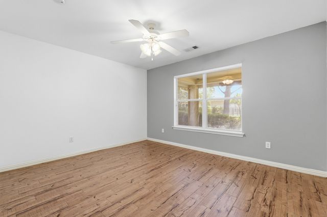 10509 Cascade Drive, Denton, TX 76207