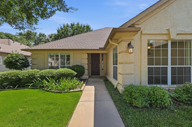 10509 Cascade Drive, Denton, TX 76207