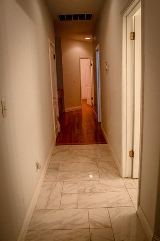 2027 E Eclipse Avenue, Fresno, CA 93720