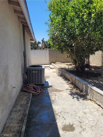 11923 Algardi, Norwalk, CA 90650