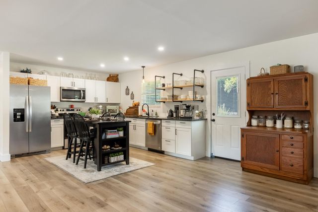 6003 Shirley Pond Road, Harrison, TN 37341