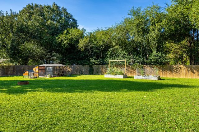 6003 Shirley Pond Road, Harrison, TN 37341