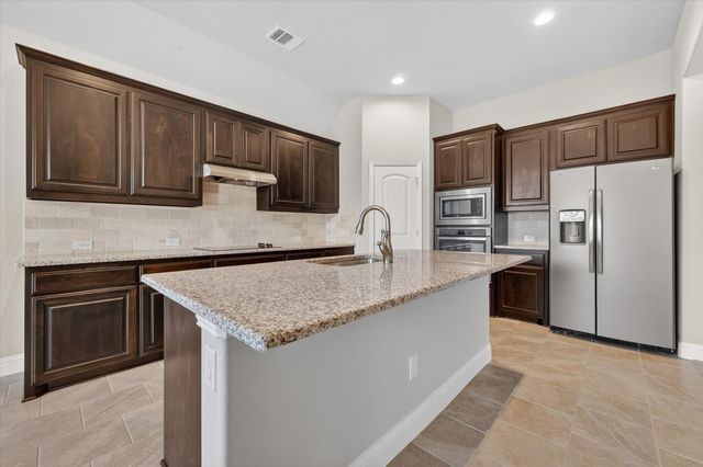 12400 Charter Creek Drive, Fort Worth, TX 76028