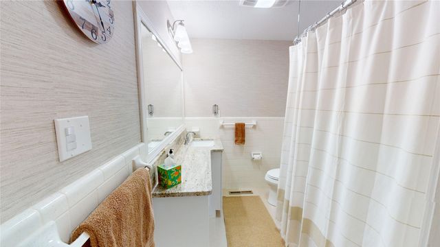 1404 S China, Brady, TX 76825