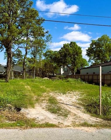 8105 Cabot Street, Houston, TX 77078