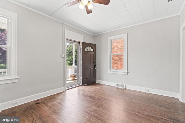 7 MOLLER AVE, Hagerstown, MD 21740