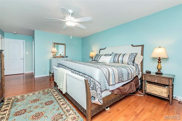 543 Coachgate Court, Ballwin, MO 63021