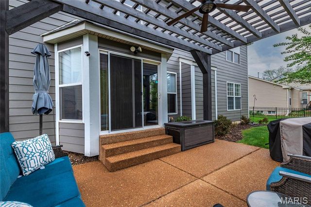 543 Coachgate Court, Ballwin, MO 63021