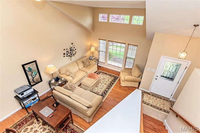 543 Coachgate Court, Ballwin, MO 63021