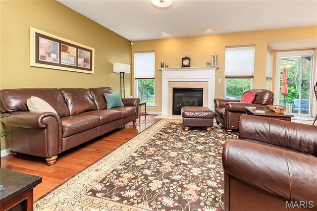 543 Coachgate Court, Ballwin, MO 63021