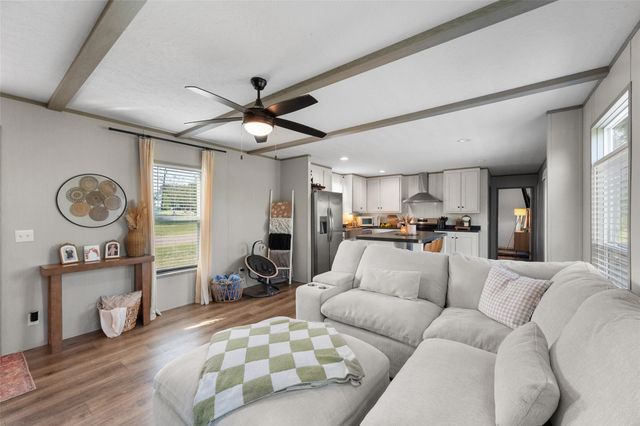 421 S Garitty Street, Frost, TX 76641