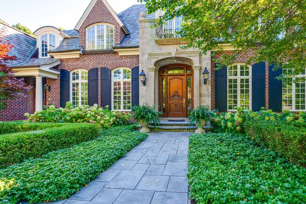 787 E Deerpath Road, Lake Forest, IL 60045 — photo 2