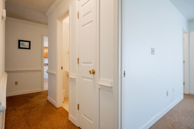 604 Surrey DR, Huddleston, VA 24104