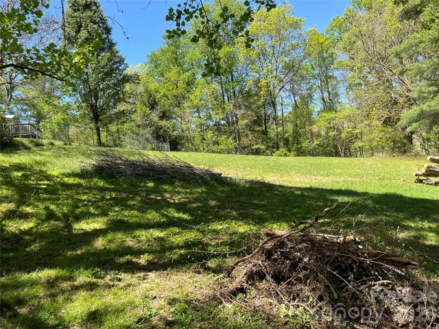 48 Mckinnish Cove Drive, Asheville, NC 28806