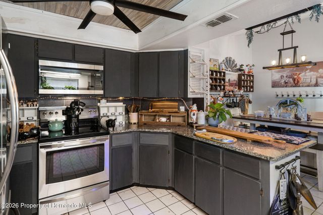 7428 Cool Breeze Court, Spring Hill, FL 34607