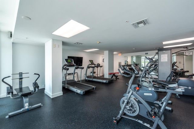 1723 SW 2nd Avenue 804, Miami, FL 33129