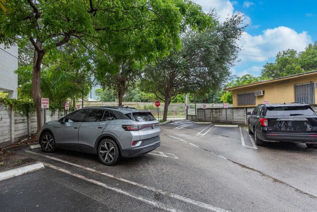 1723 SW 2nd Avenue 804, Miami, FL 33129