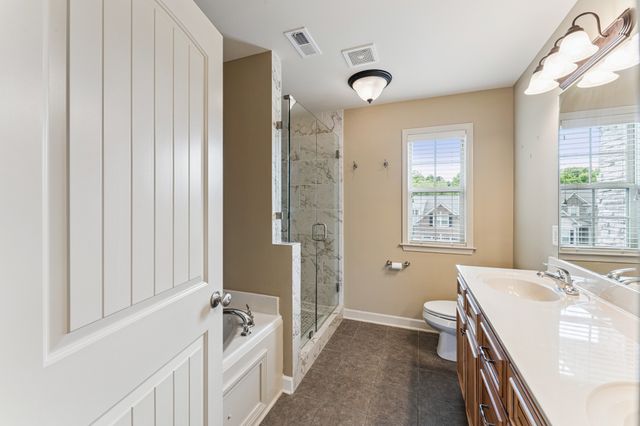 5003 Dubose Ct, Spring Hill, TN 37174