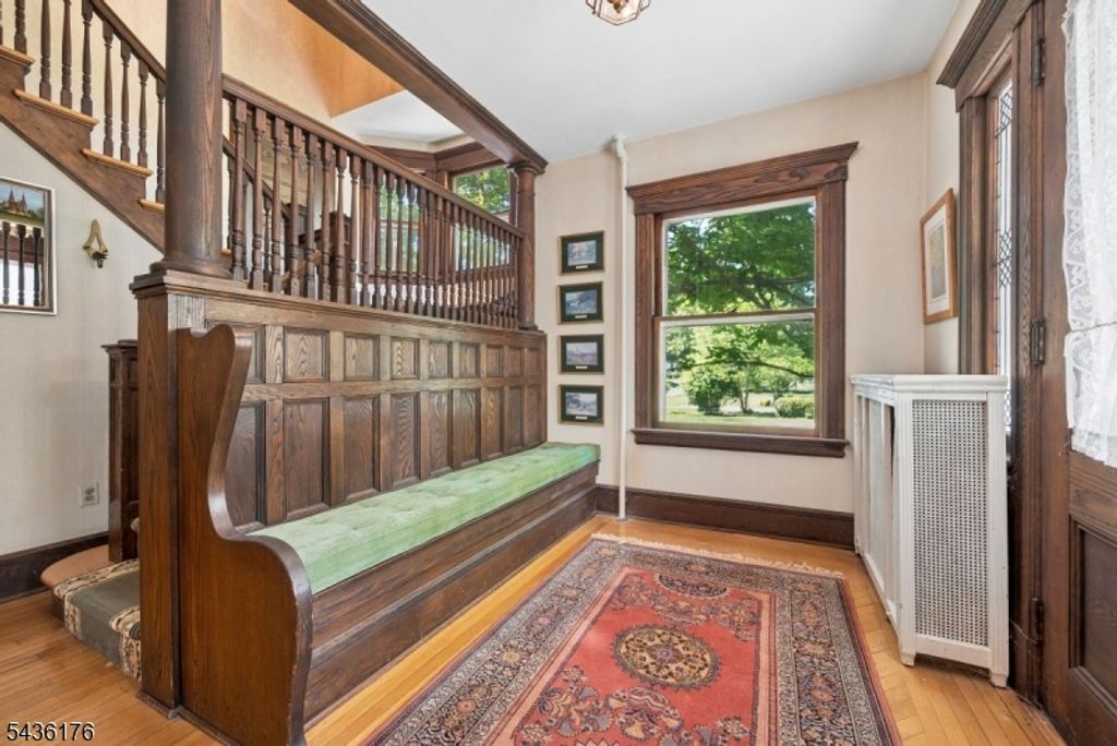261 Beechwood Ave, Middlesex Boro, NJ 08846 — photo 4
