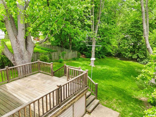 403 W ADAMS Street, Washington, IL 61571