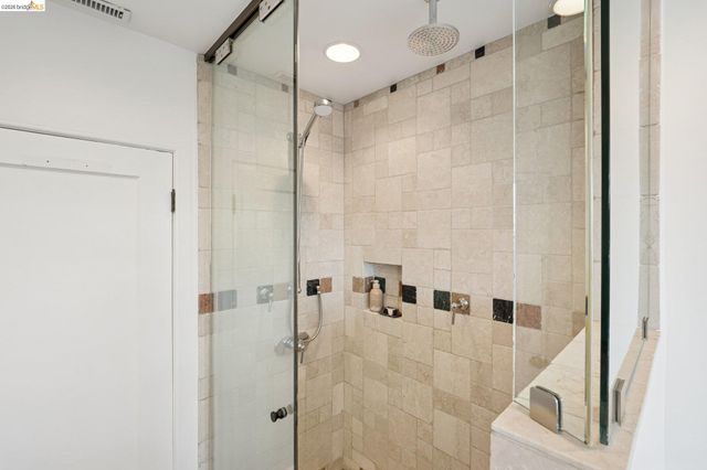 982 Grizzly Peak Blvd, Berkeley, CA 94708