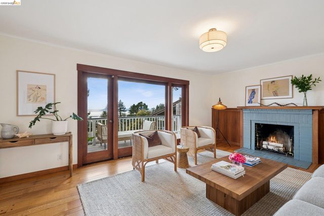 982 Grizzly Peak Blvd, Berkeley, CA 94708