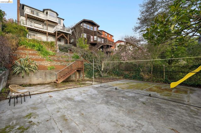 982 Grizzly Peak Blvd, Berkeley, CA 94708