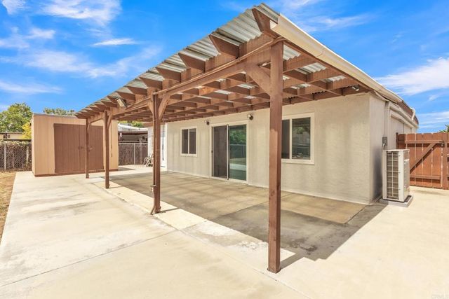 317 W Chase Ave, El Cajon, CA 92020