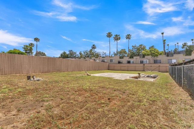 317 W Chase Ave, El Cajon, CA 92020
