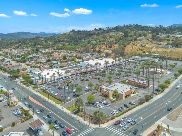 317 W Chase Ave, El Cajon, CA 92020