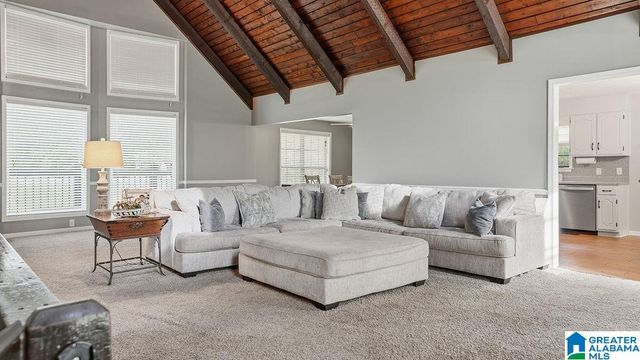 111 CAMILLE CIRCLE, Clanton, AL 35045