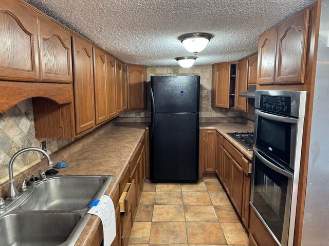 46 Comanche Drive, Lubbock, TX 79404