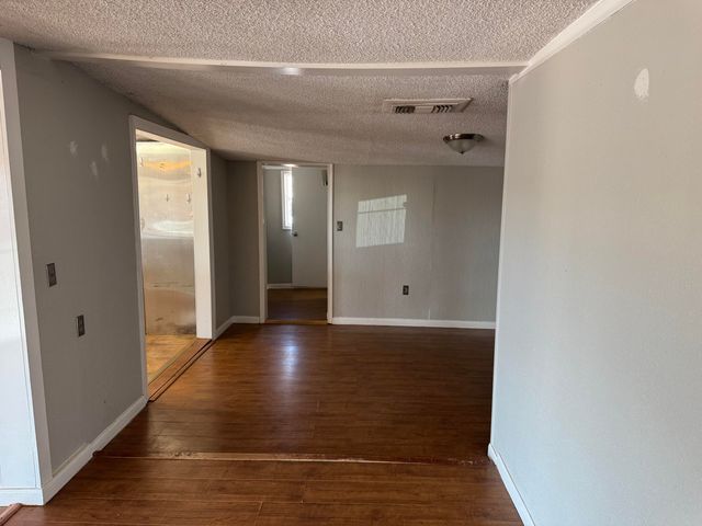 46 Comanche Drive, Lubbock, TX 79404