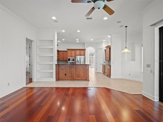 5236 SHORELINE CIRCLE, Sanford, FL 32771