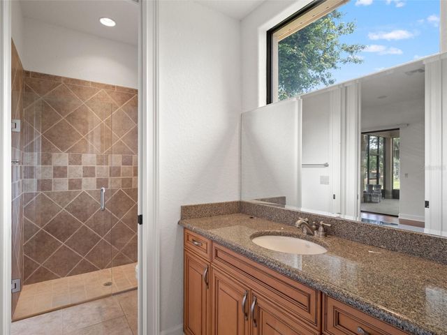 5236 SHORELINE CIRCLE, Sanford, FL 32771