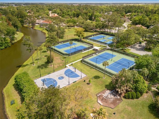 5236 SHORELINE CIRCLE, Sanford, FL 32771
