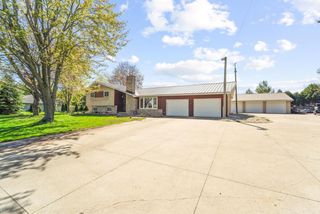 1116 LAKE PARK ROAD, Menasha, WI 54952