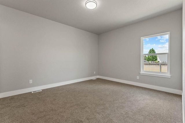 13803 E Rich Ave, Spokane Valley, WA 99216