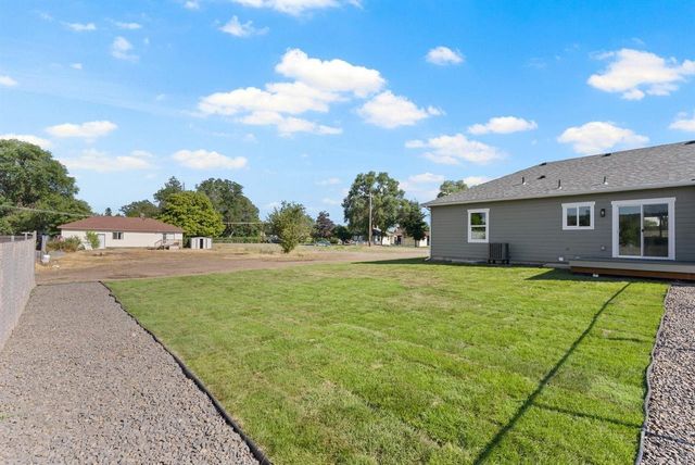 13803 E Rich Ave, Spokane Valley, WA 99216