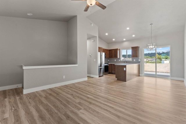 13803 E Rich Ave, Spokane Valley, WA 99216