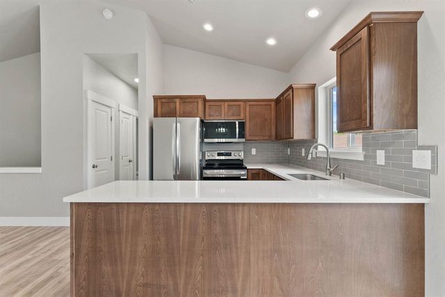 13803 E Rich Ave, Spokane Valley, WA 99216