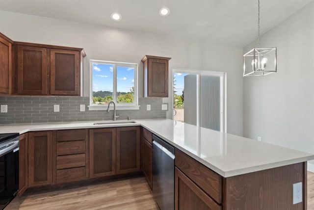 13803 E Rich Ave, Spokane Valley, WA 99216